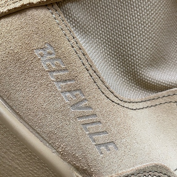 *SOLD* Tan Waterproof Hiking / Work / Army Boots. Gortex. - Picture 8 of 8